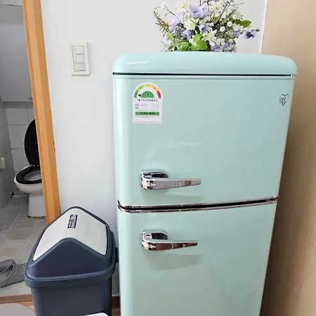Hongdae Guesthouse3 1Min From Hongik Uni Station Exit #1 Seoul Exterior photo