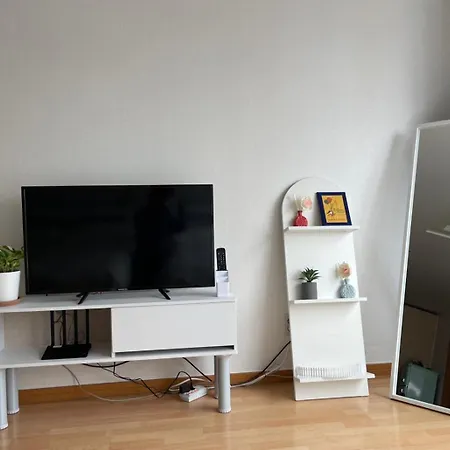 Hongdae Guesthouse3 1Min From Hongik Uni Station Exit #1 Seoul Exterior photo