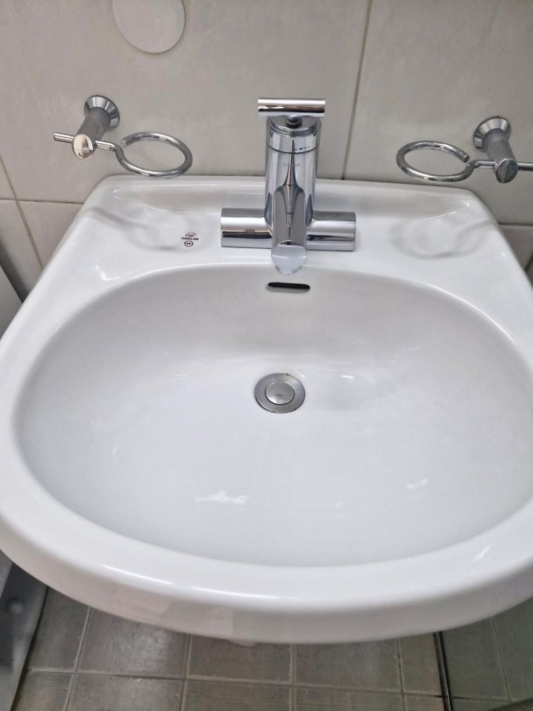 Hongdae Guesthouse3 1min From Hongik Uni Station Exit #1 公寓 首爾
